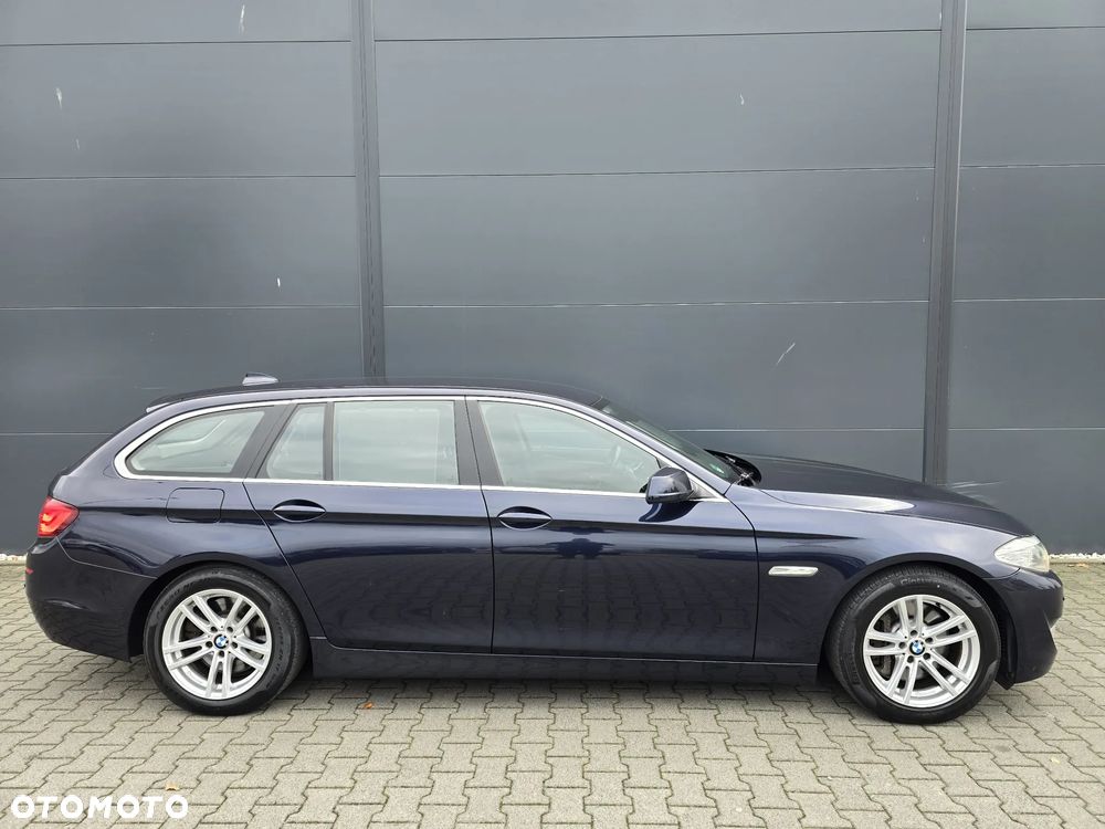 BMW Seria 5 530d Touring - 4