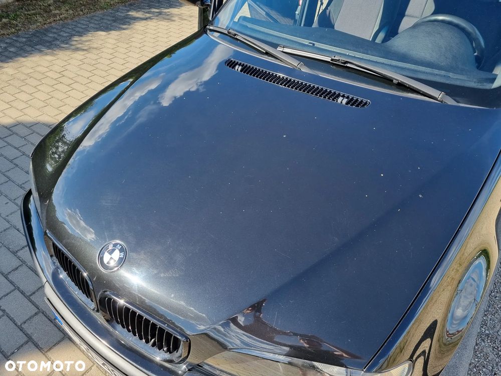 BMW Seria 3 330i - 28