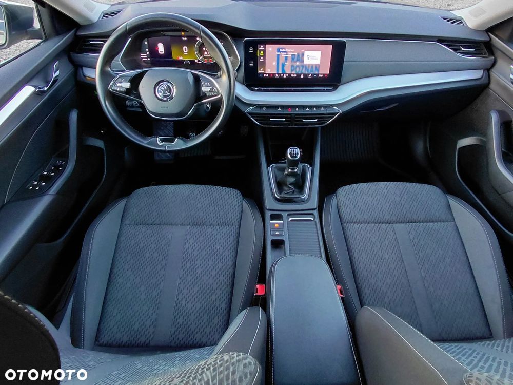 Skoda Octavia 1.5 TSI ACT Style - 10