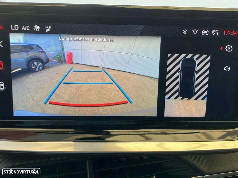 Peugeot 2008 1.2 PureTech Allure - 12