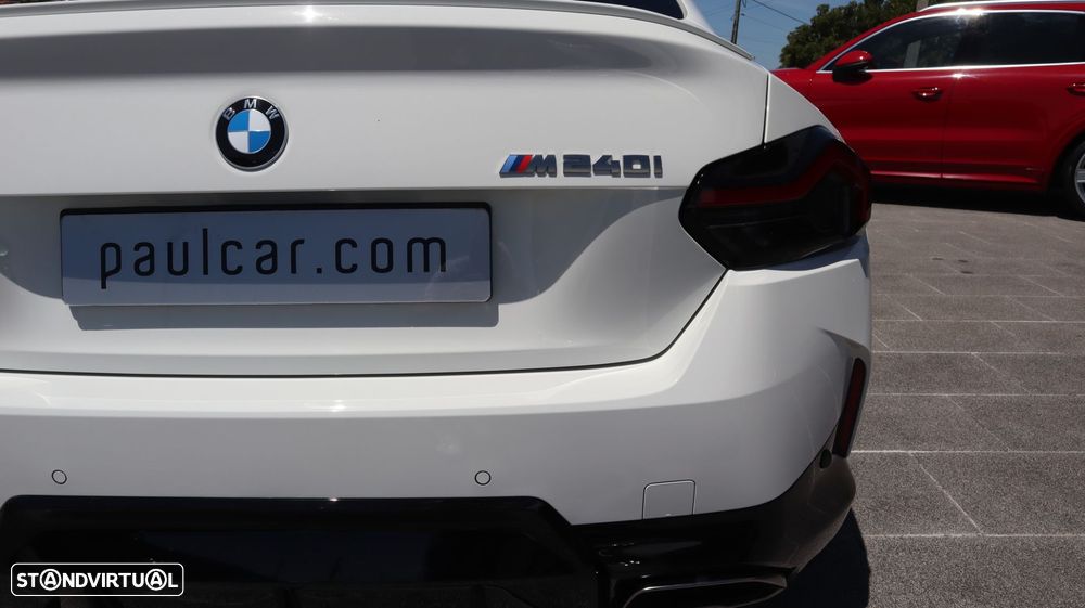 BMW M240i xDrive Auto - 12
