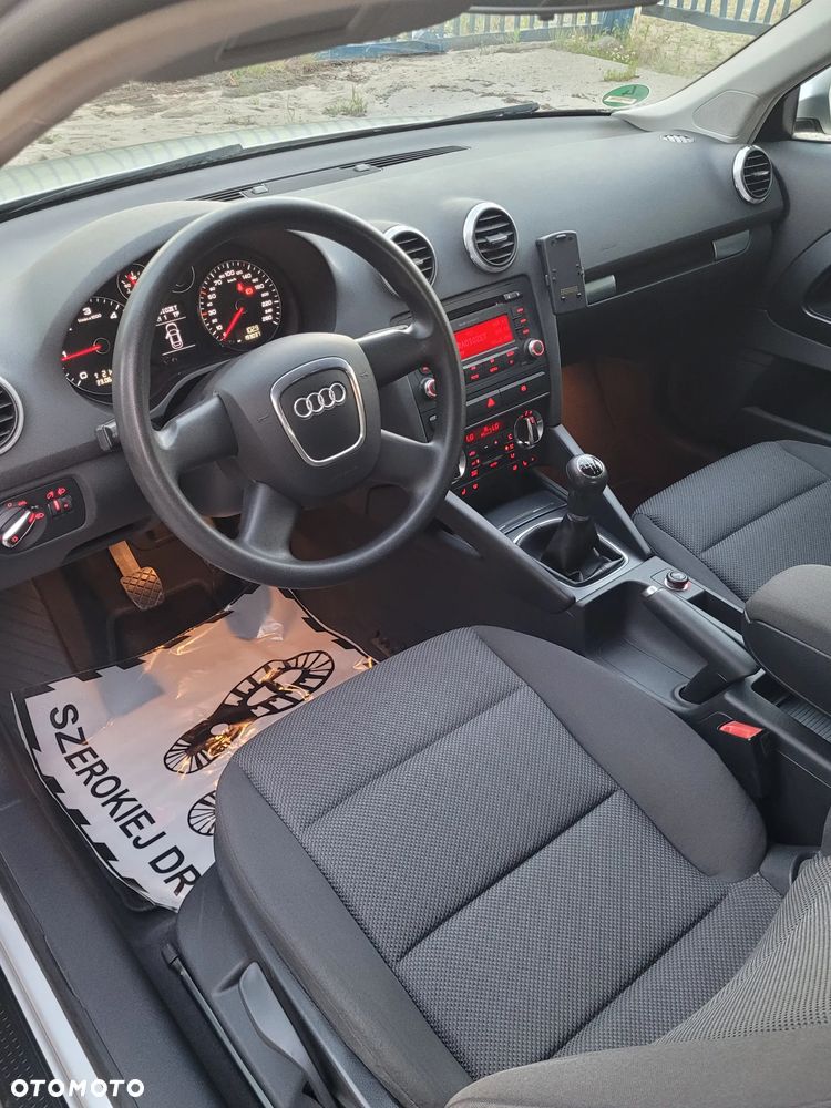 Audi A3 3-drzwiowe 1.9 TDI Ambiente - 7
