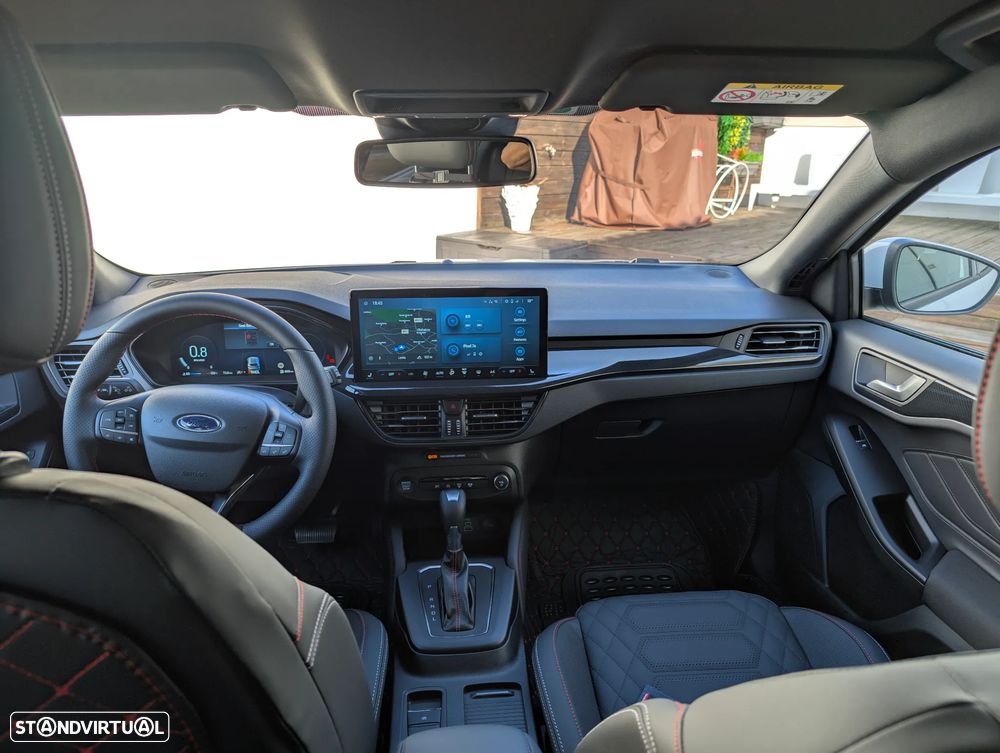 Ford Focus - 13