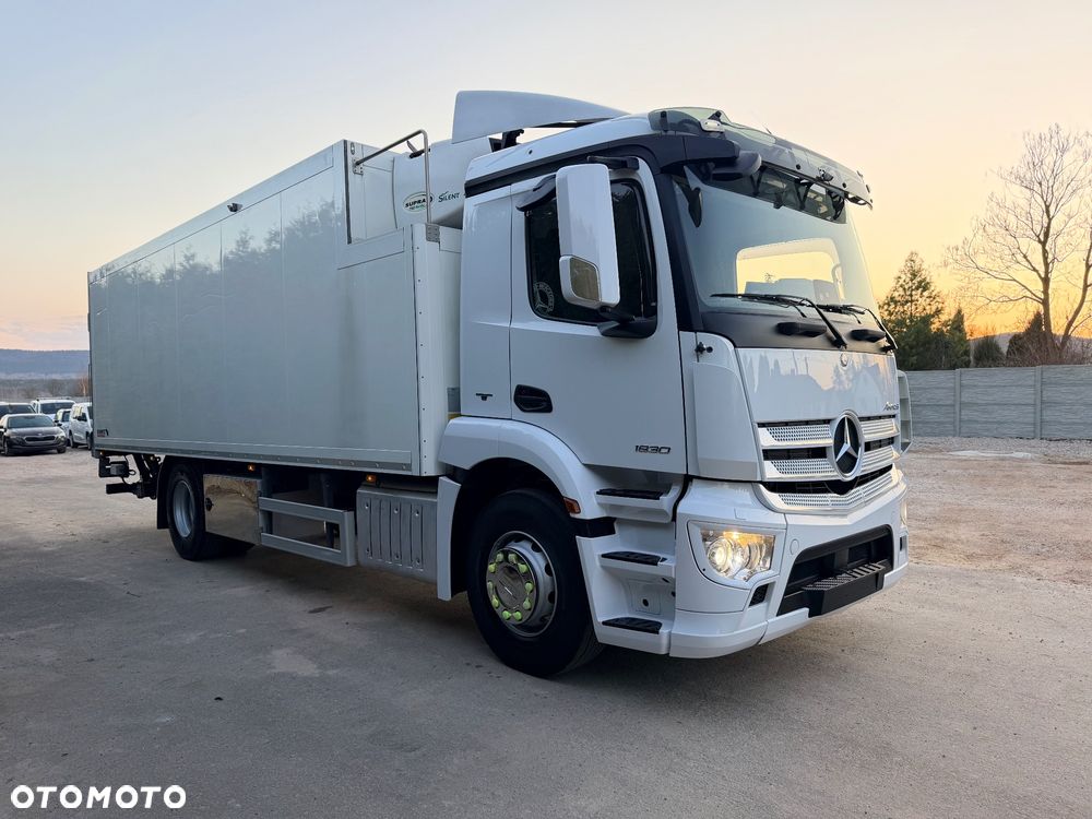 Mercedes-Benz ANTOS /1830/E 6/Chłodnia +Winda /18 Palet / Niski Przebieg122 Tys Km! - 8