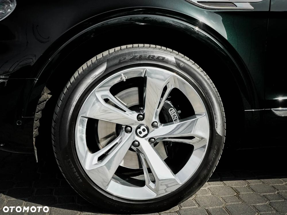 Bentley Bentayga - 9