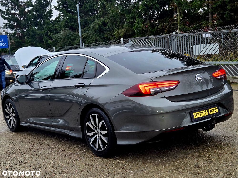 Opel Insignia 1.5 T Innovation S&S - 9