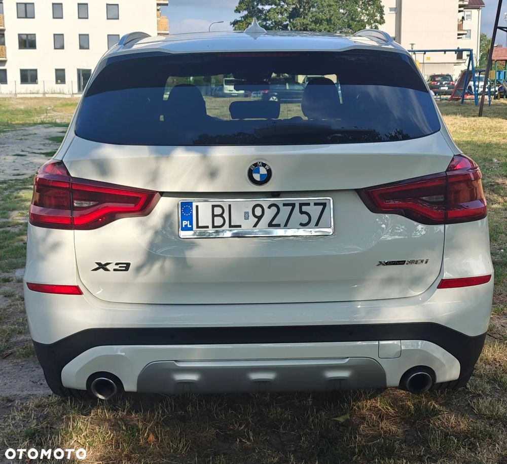 BMW X3 xDrive30i xLine - 4