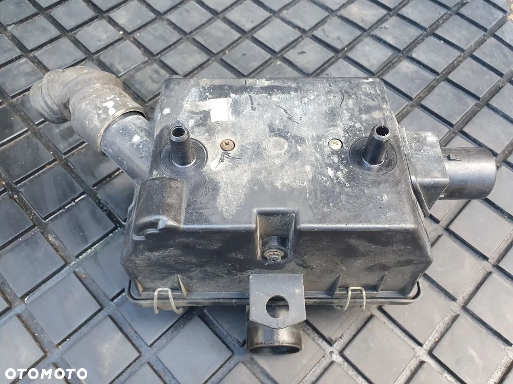 Fiat Seicento / Cinquecento Obudowa filtra powietrza 7717551 0,9 POSIADAM 2 SZT - 6