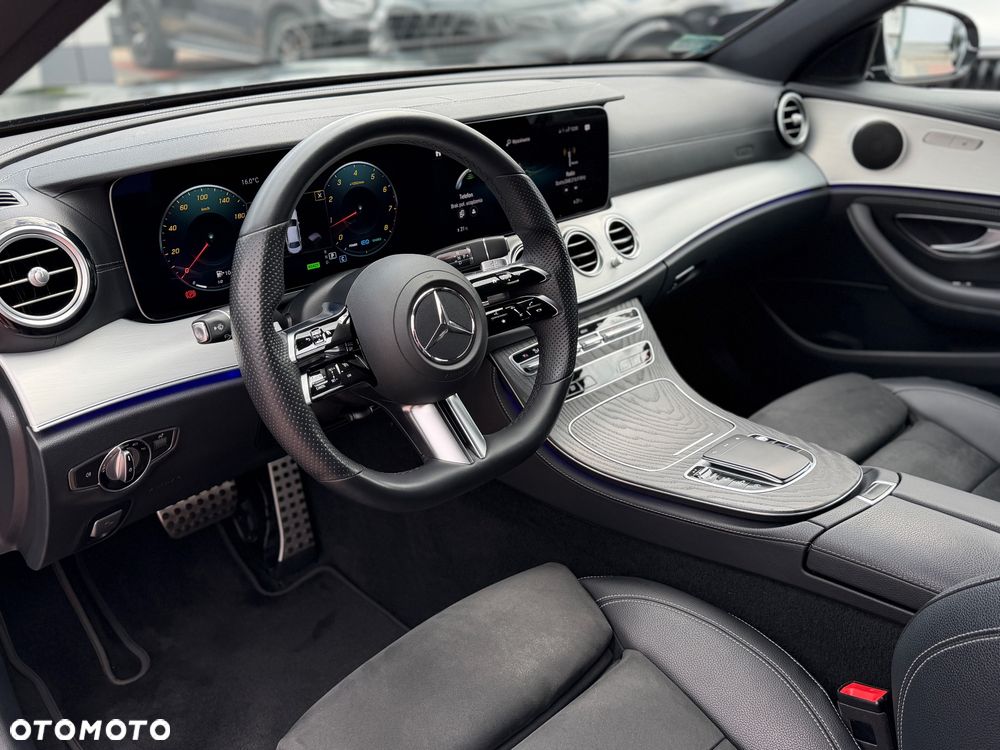 Mercedes-Benz Klasa E 200 4-Matic AMG - 10