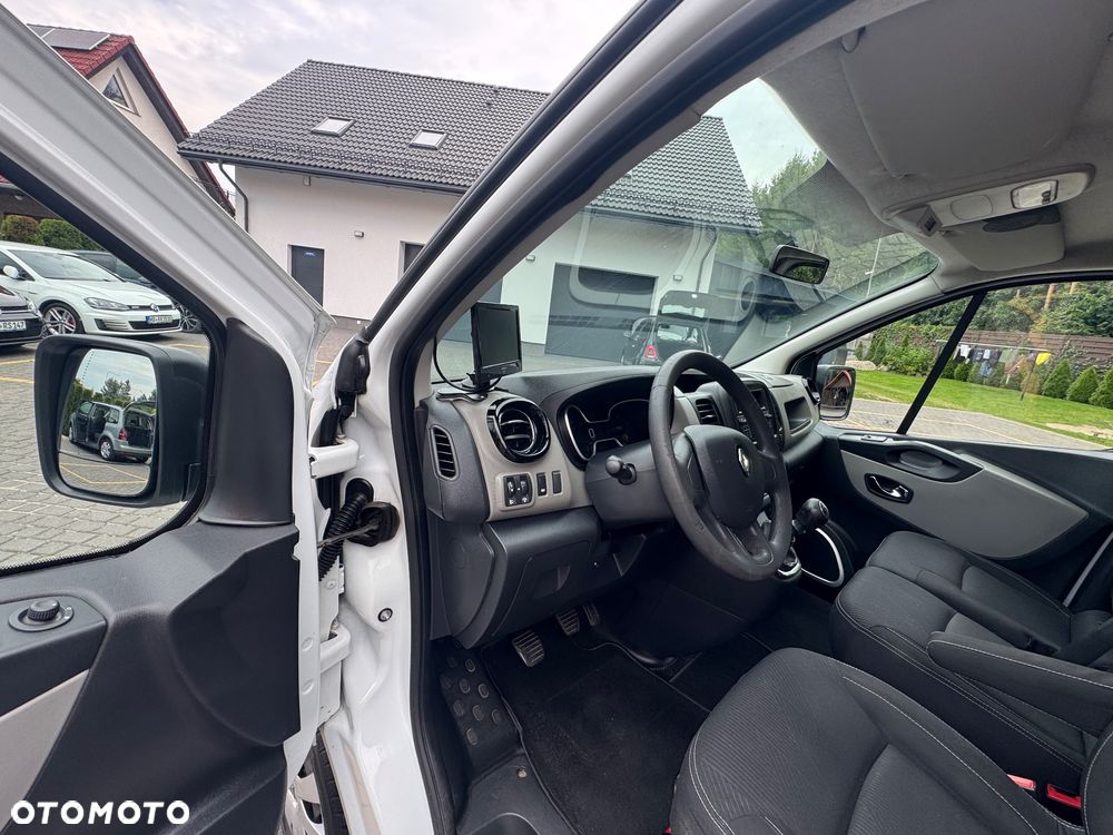 Renault Trafic - 14