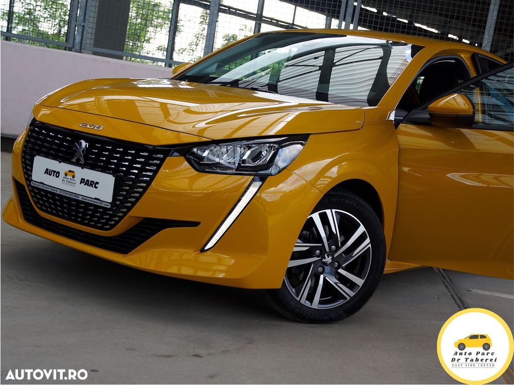 Peugeot 208 PureTech 100 EAT8 Allure Pack - 10