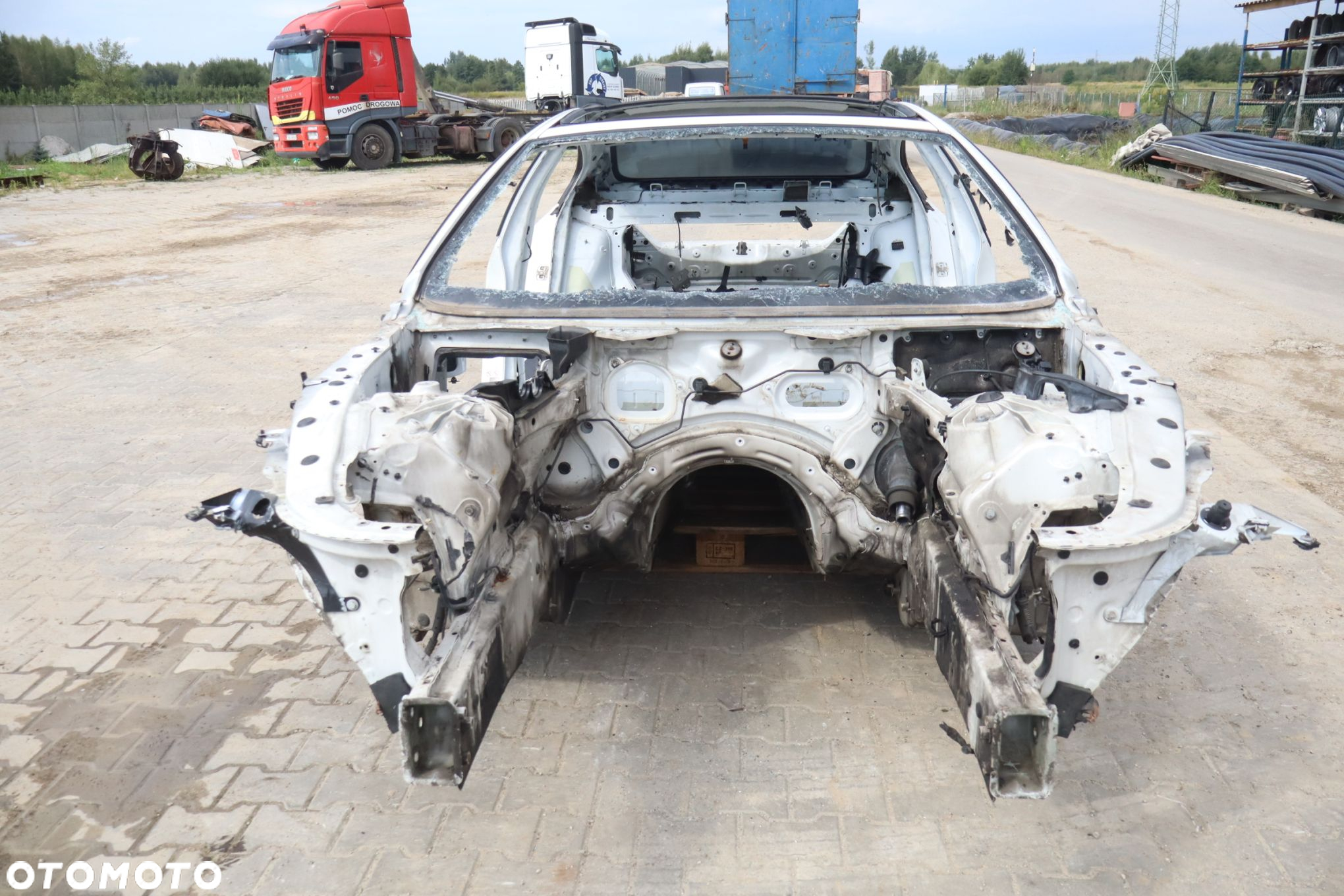 ĆWIARTKA LEWY PRZÓD PODŁUŻNICA BMW 6 640D F06 - 6