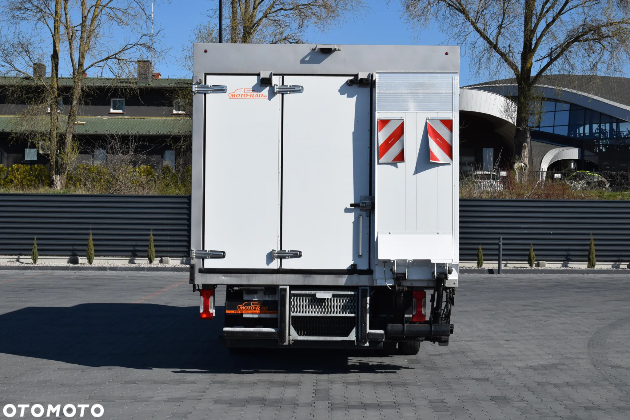 Iveco DAILY 70C18 / 3.0 - 180 KM / AUTOMAT HI-MATIC / 3 OSOBY / CHŁODNIA - MROŹNIA 4,55 M / AGREGAD FRIGOBLOCK / WINDA SORENSEN / KLIMA / TEMPOMAT / KAMERA COFANIA / REGULOWANE ZAWIESZENIE / SERWISOWANY / SPROWADZONY Z NIEMIEC - 6