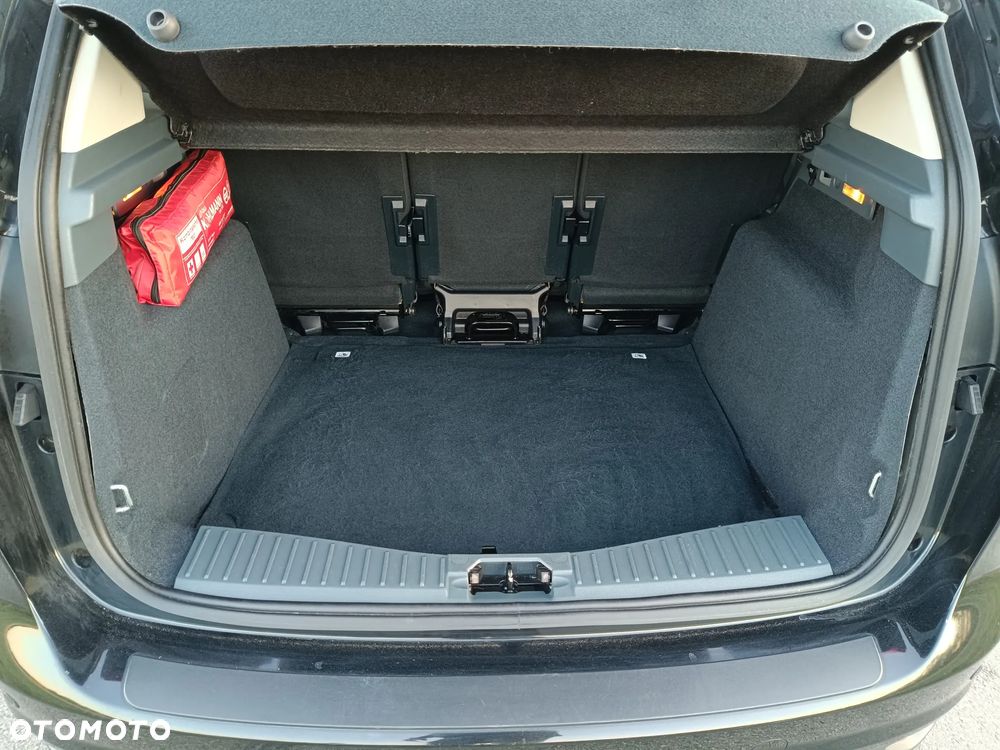 Ford C-MAX - 16
