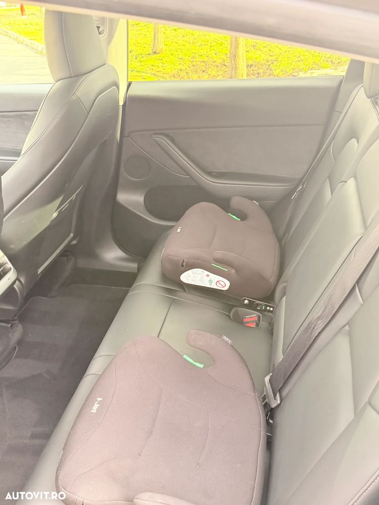 Tesla Model Y Standard - 9