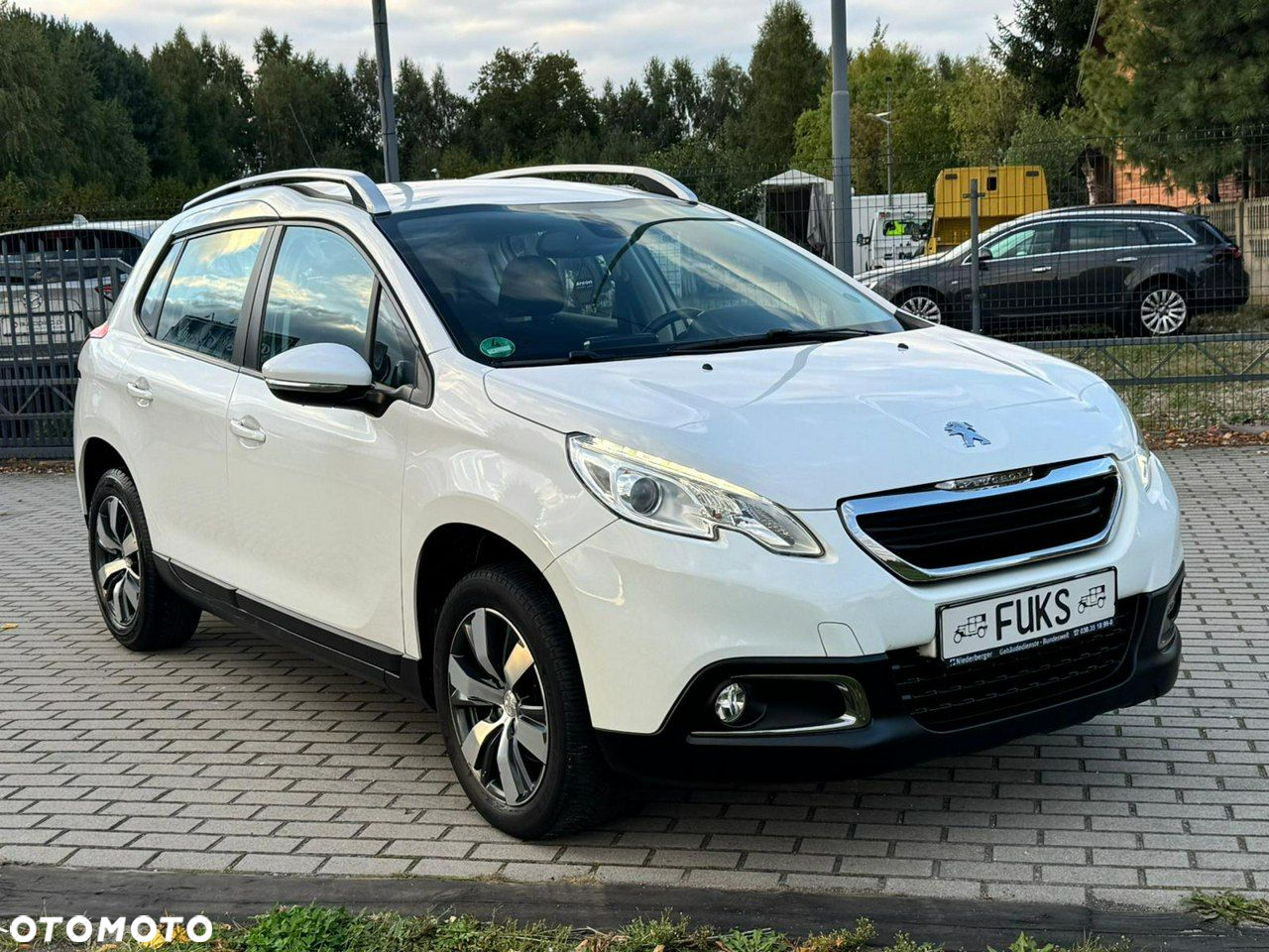 Peugeot 2008 e-HDi FAP 115 STOP & START Business-Line - 11