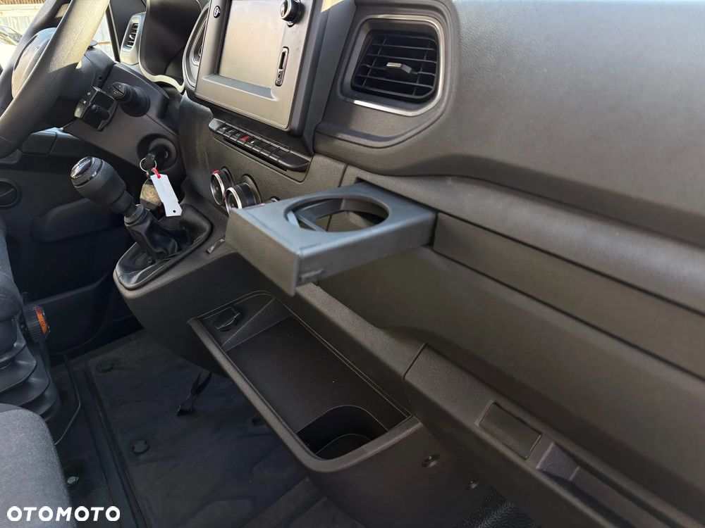 Renault Master - 20