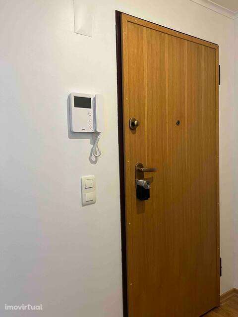 Apartamento com 3 quartos mobilado e equipado - Grande imagem: 2/17