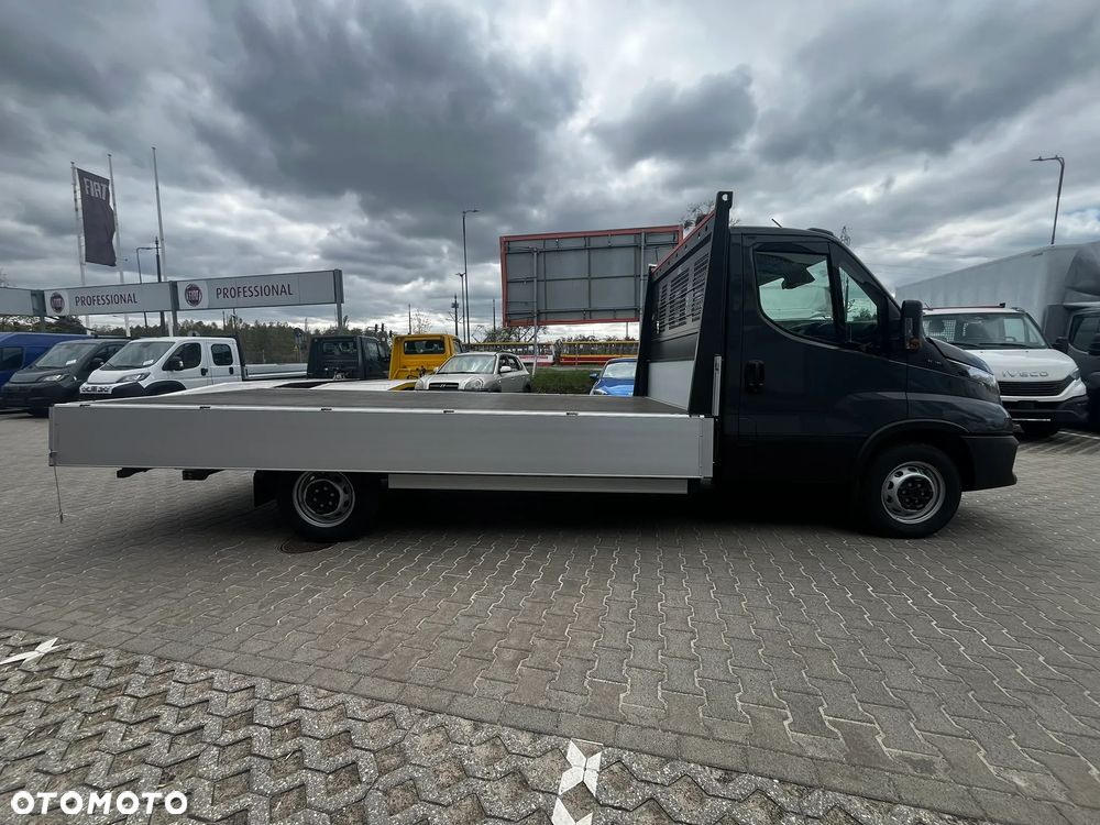Iveco DOSTĘPNY OD RĘKI - HAK w CENIE - Daily 35S18H - 15
