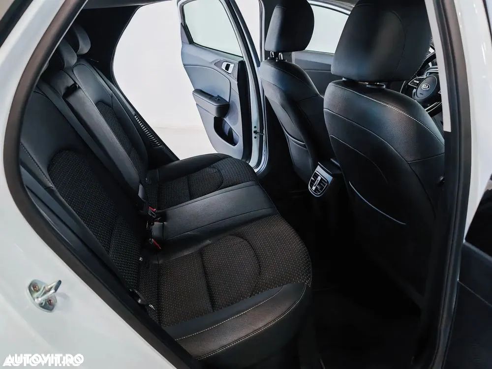 Kia XCeed 1.6 GDI DCT6 OPF Plug-in-Hybrid Vision - 13