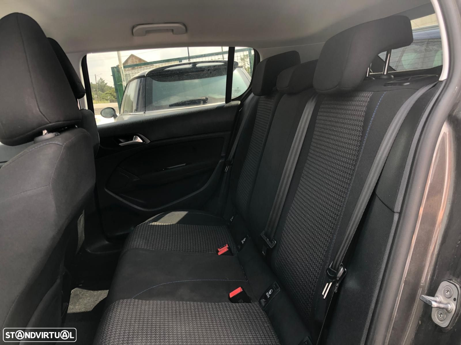 Peugeot 308 1.5 BlueHDi Active - 15