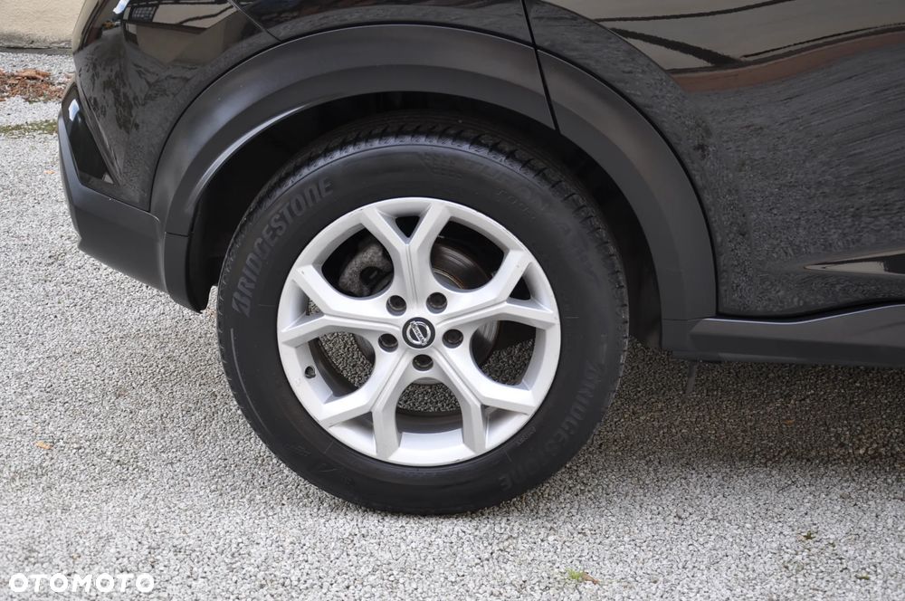 Nissan Juke 1.0 DIG-T N-Connecta - 21
