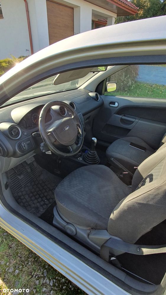 Ford Fiesta 1.4 TDCi - 5