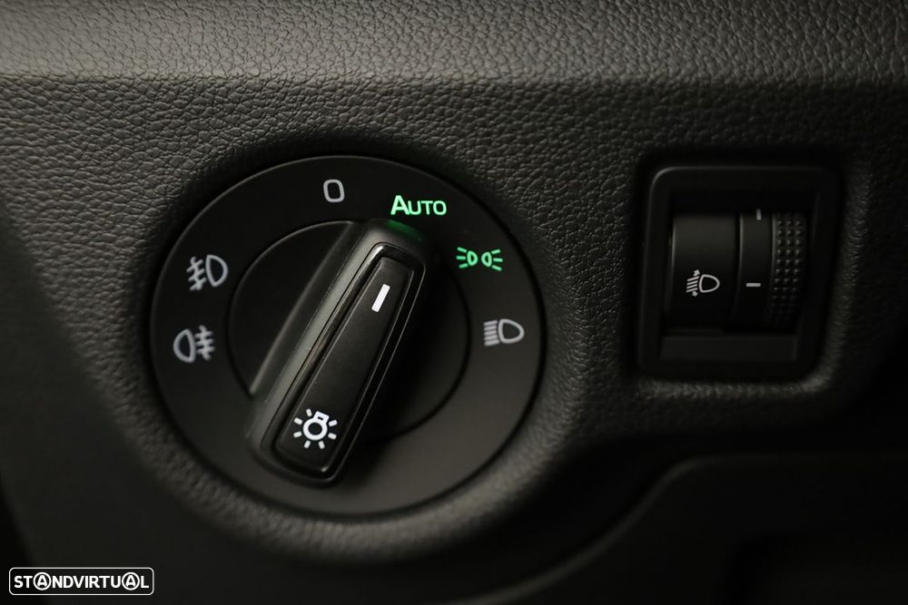 Skoda Kamiq 1.0 TSI Selection DSG - 18
