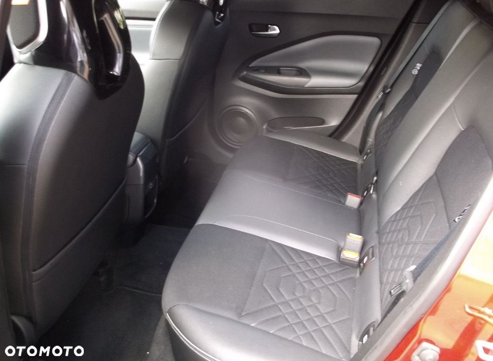 Nissan Juke 1.0 DIG-T Tekna - 10