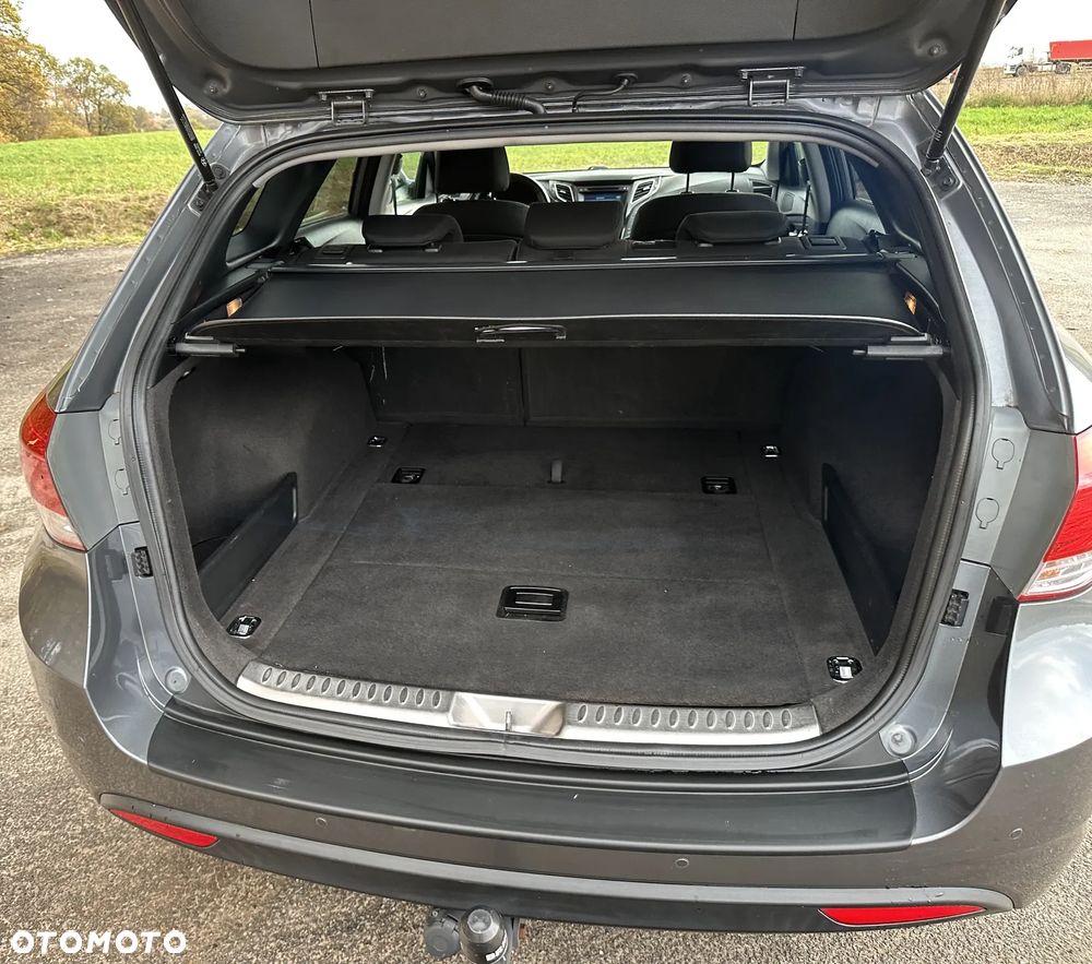 Hyundai i40 1.6 GDI Comfort + - 16