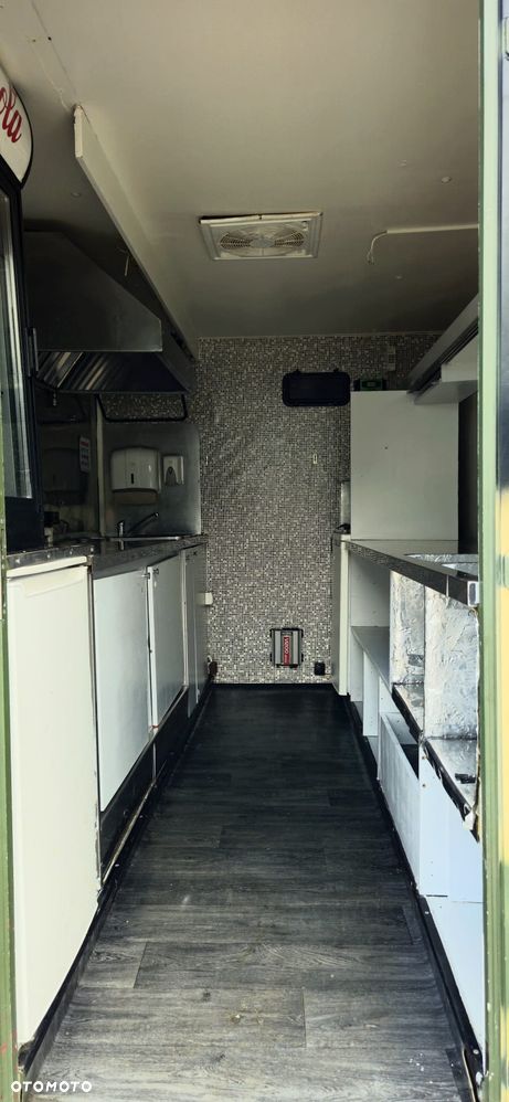 Mercedes-Benz SPRINTER - 14