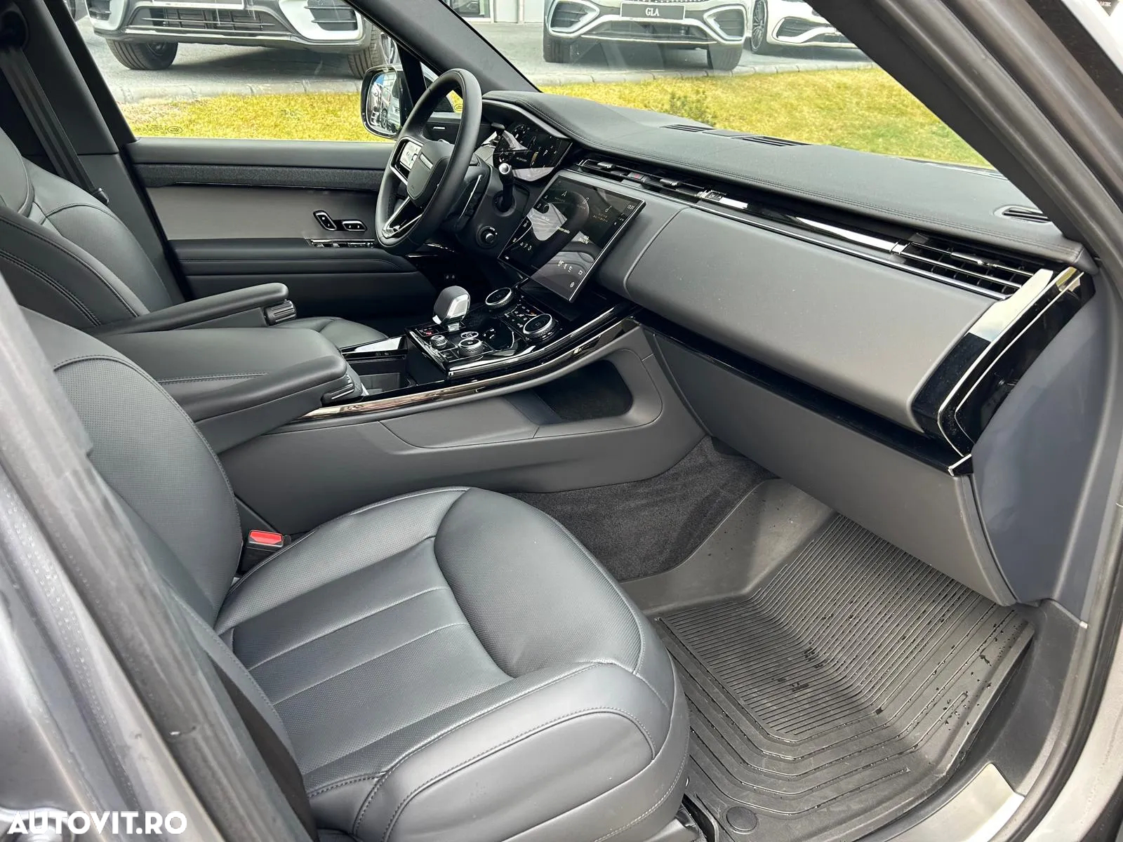 Land Rover Range Rover Sport 3.0 I6 D250 MHEV Dynamic SE - 12