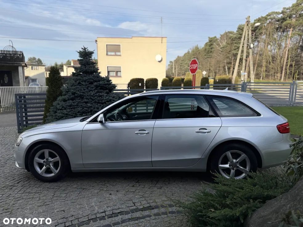 Audi A4 Avant - 9