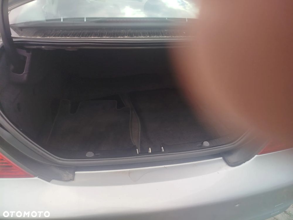 Mercedes-Benz CLS 350 - 12