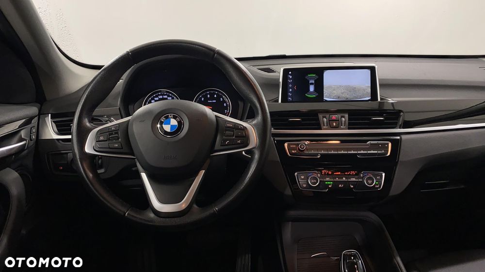 BMW X1 sDrive18i Advantage - 10