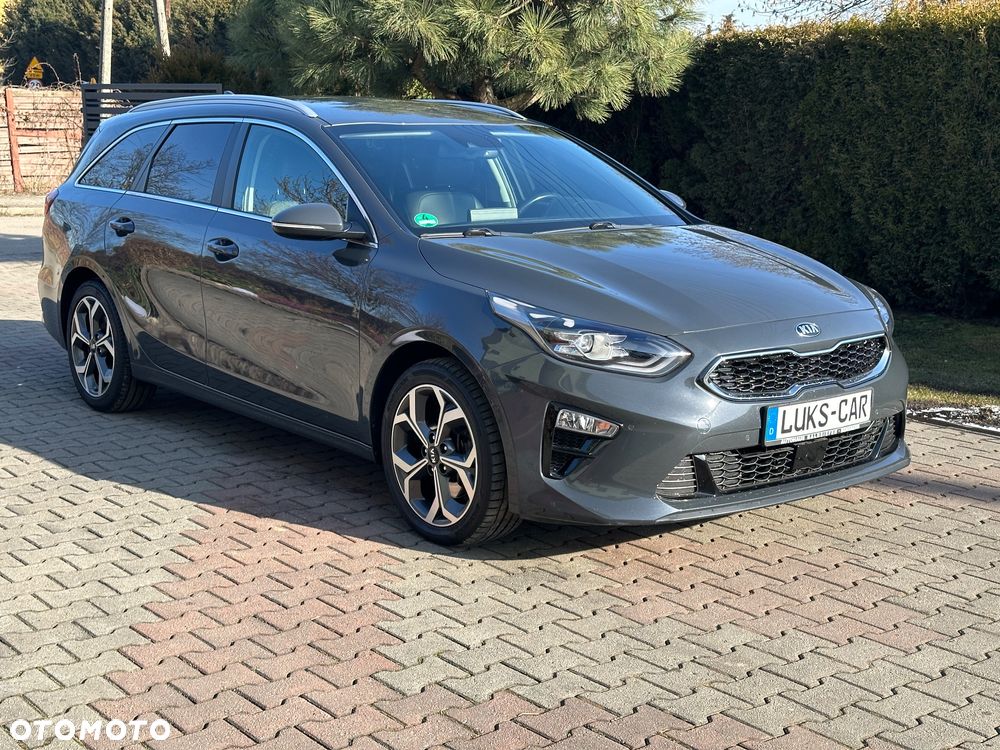Kia Ceed 1.4 T-GDI OPF GT Line - 11