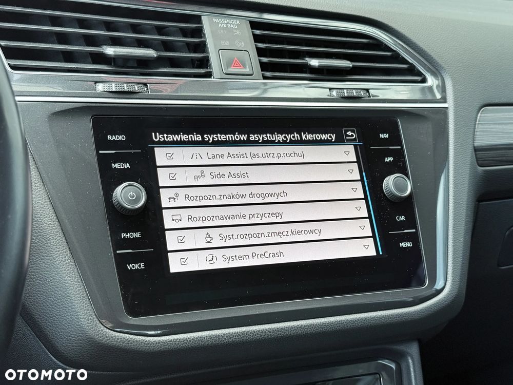 Volkswagen Tiguan 2.0 TSI 4Mot Elegance DSG - 40