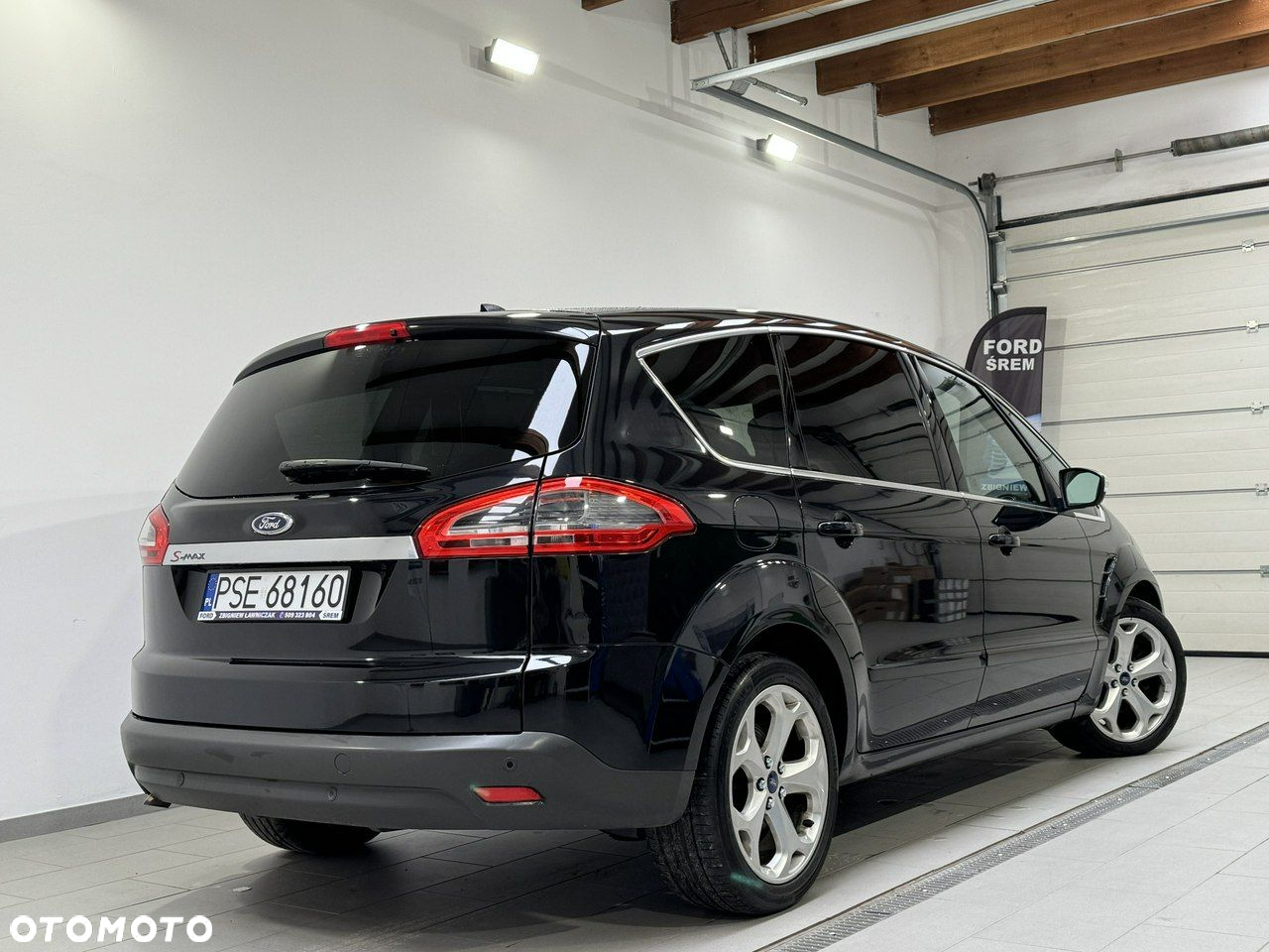 Ford S-Max - 8