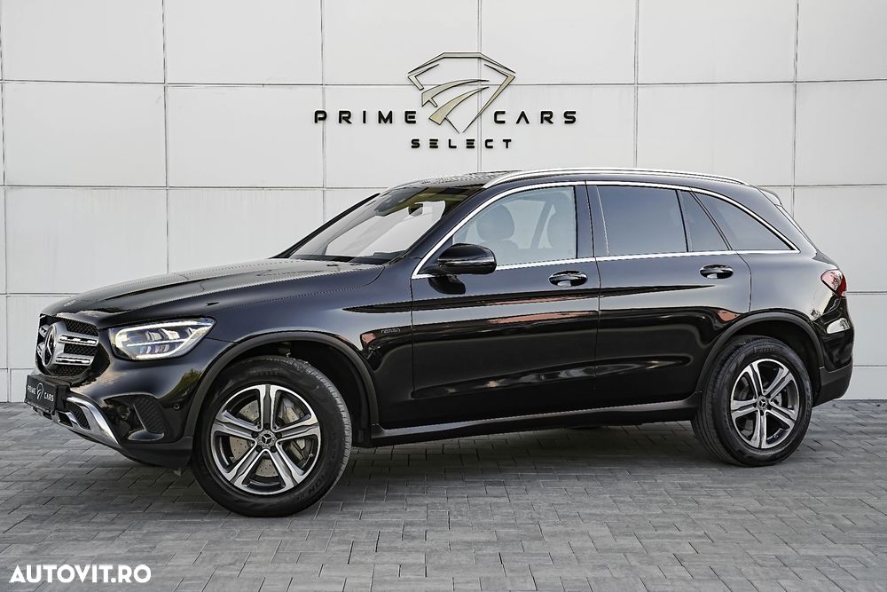 Mercedes-Benz GLC 300 e 4Matic 9G-TRONIC - 29