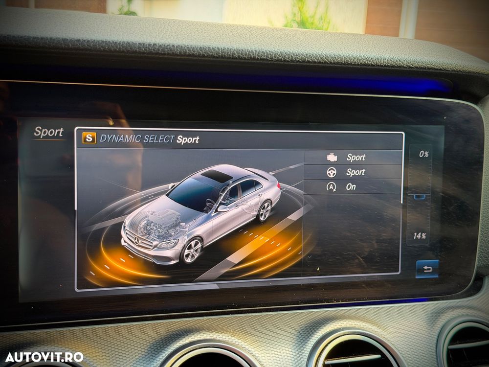 Mercedes-Benz E 220 d 9G-TRONIC AMG Line - 38