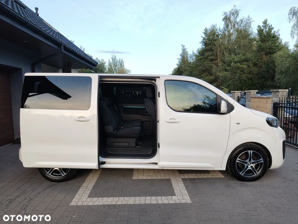 Peugeot Traveller L2 2.0 Active - 10