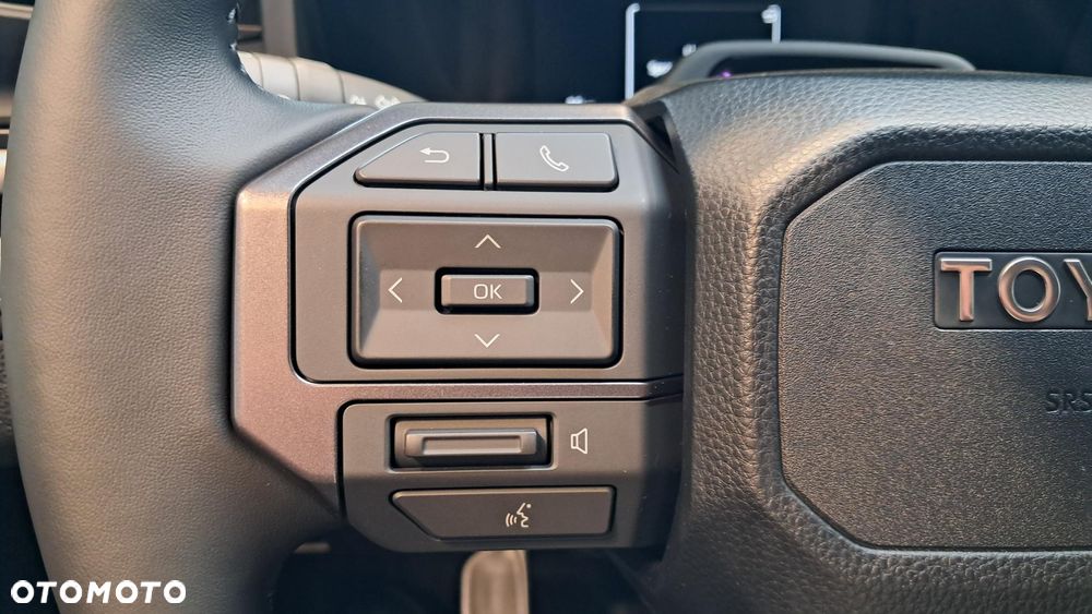 Toyota Hilux - 23