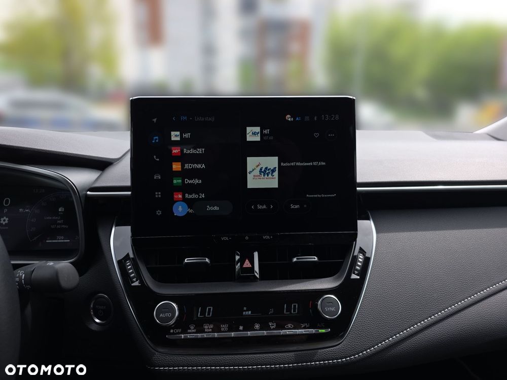 Toyota Corolla 1.8 Hybrid Comfort - 18