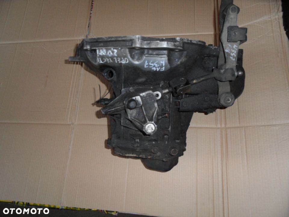 SKRZYNIA BIEGOW MEGANE I 1.6 16V JB1 961 - 8