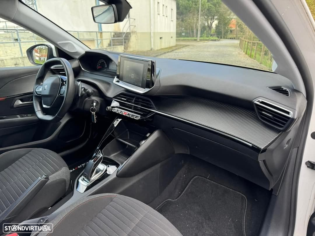 Peugeot 208 1.2 PureTech Allure EAT8 - 23