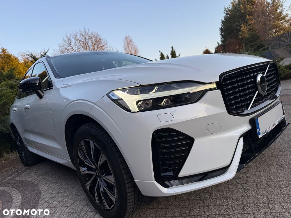 Volvo XC 60 B4 D Ultimate Dark - 3