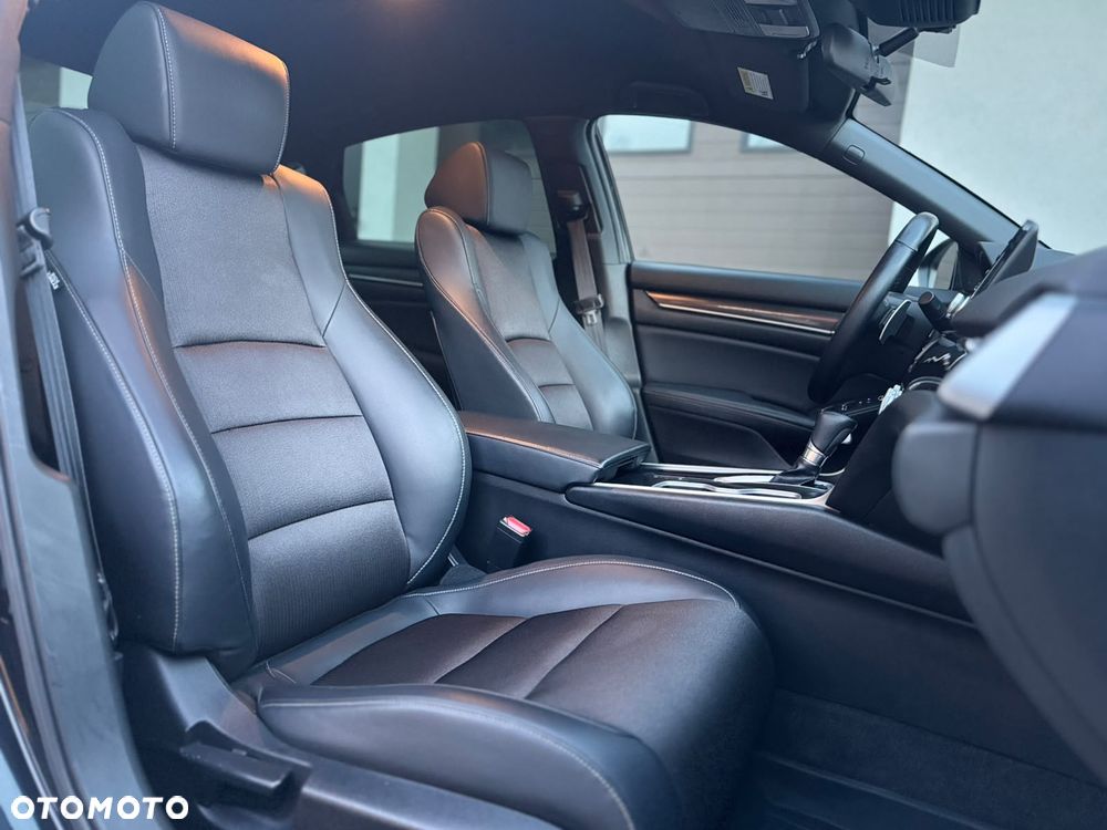 Honda Accord - 24