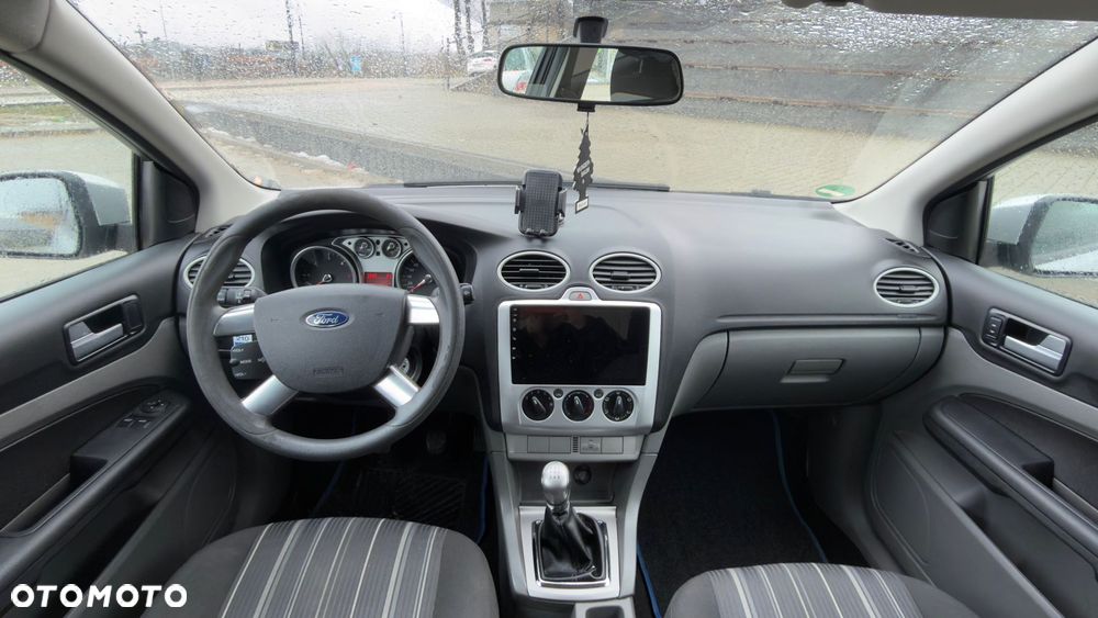 Ford Focus - 9
