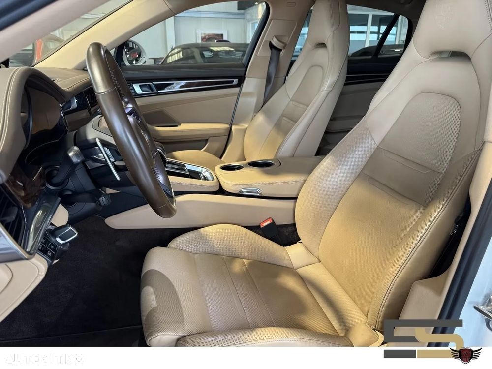 Porsche Panamera 4S E-Hybrid - 12