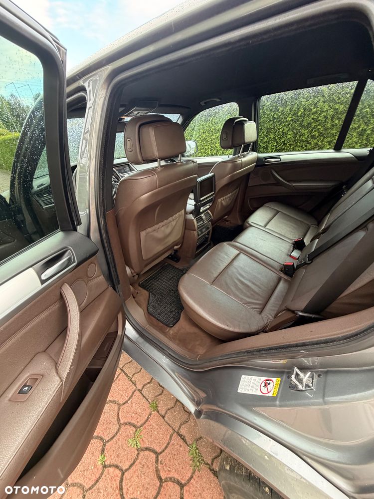 BMW X5 3.5d xDrive - 12
